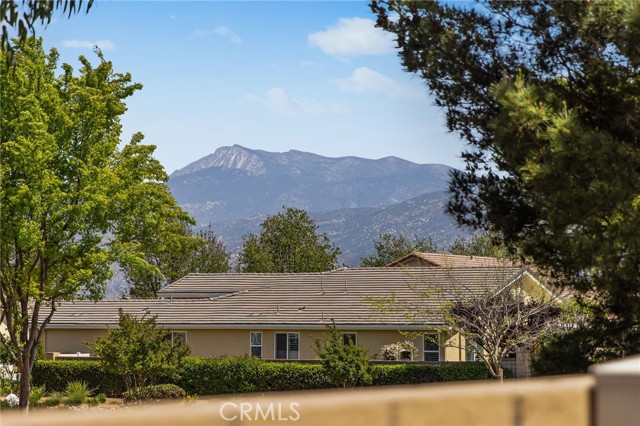 1580 Turtle Creek, Beaumont CA: https://media.crmls.org/medias/a2f657c2-0f2b-4bdb-b39a-9d2bded048fd.jpg