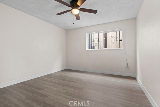 Image 17 of 25 For 1622 Firestone Boulevard