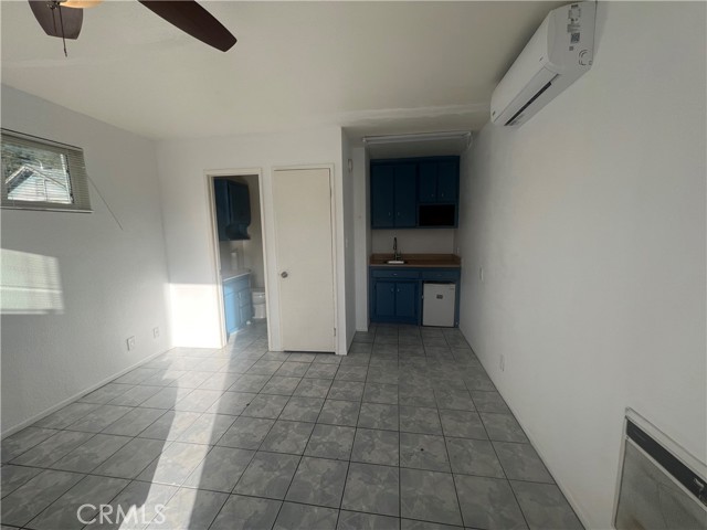 Front Image Thumbnail for CRCV25275078