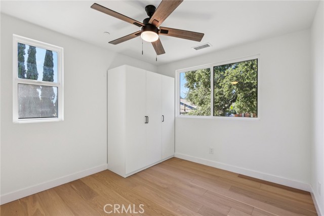 6950 Beckett Street, Tujunga CA: https://media.crmls.org/medias/a2f8653f-bdc2-4618-a1c8-e05b3481ff85.jpg