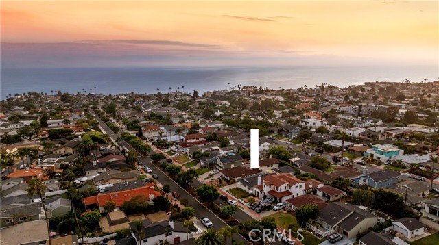 128 Esplanade, San Clemente CA: https://media.crmls.org/medias/a2f8fde1-0ccf-4c6d-9220-b45c18d209ac.jpg