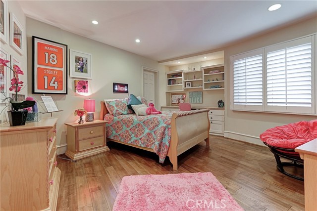 934 Duncan Avenue, Manhattan Beach, California 90266, 5 Bedrooms Bedrooms, ,4 BathroomsBathrooms,Residential,Sold,Duncan,SB17006848