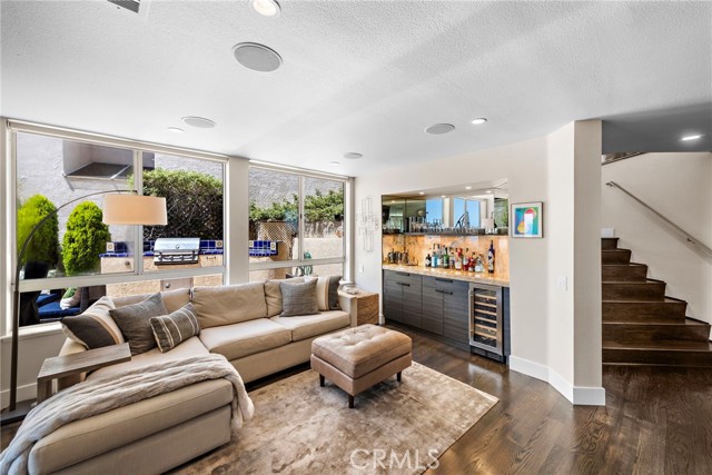 Detail Gallery Image 14 of 43 For 25 Saint Francis Ct, Dana Point,  CA 92629 - 3 Beds | 2/1 Baths