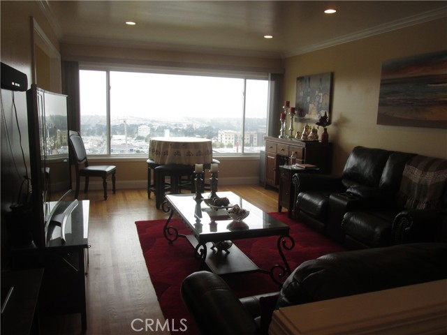 Detail Gallery Image 30 of 32 For 178 Wyandotte Ave, Daly City,  CA 94014 - 3 Beds | 1 Baths