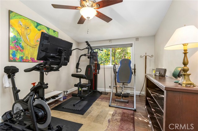 Detail Gallery Image 22 of 33 For 3165 Bermuda Dr, Costa Mesa,  CA 92626 - 3 Beds | 2 Baths