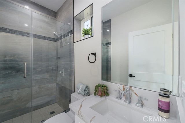 3722 Lomitas Drive, Los Angeles CA: https://media.crmls.org/medias/a2fa39b2-741a-48d5-b251-38a5221a6fc3.jpg