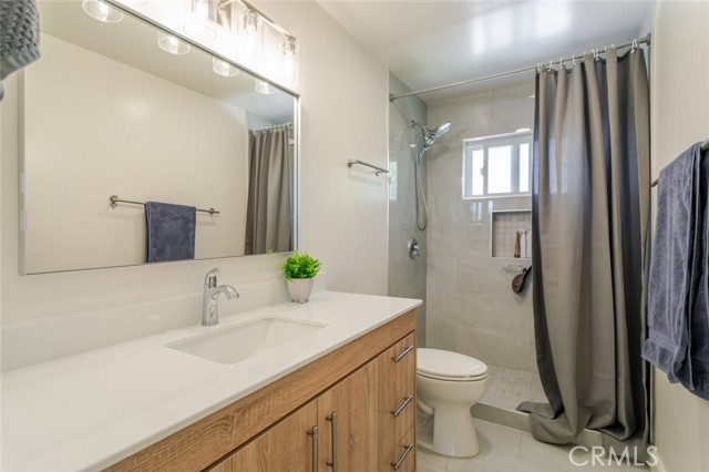 Detail Gallery Image 38 of 51 For 19707 Green Mountain Dr, Newhall,  CA 91321 - 4 Beds | 3 Baths