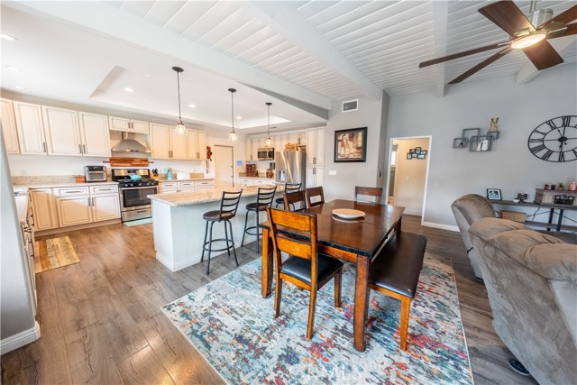 Detail Gallery Image 42 of 52 For 1544 Bellefontaine, Riverside,  CA 92506 - 5 Beds | 2 Baths