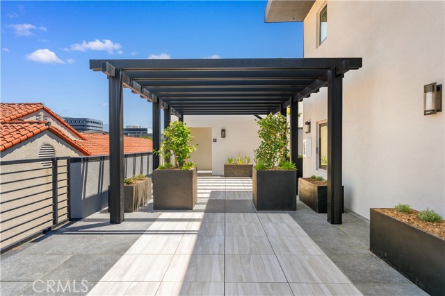 150 S Oak Knoll Avenue, Pasadena CA: https://media.crmls.org/medias/a2fabefa-67ff-4b82-8c49-d5360fff8466.jpg