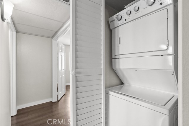 Detail Gallery Image 11 of 19 For 26762 Claudette St #417,  Canyon Country,  CA 91351 - 3 Beds | 2 Baths