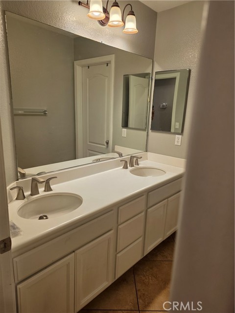 Detail Gallery Image 48 of 56 For 13040 Deep Water St, Victorville,  CA 92392 - 5 Beds | 3 Baths