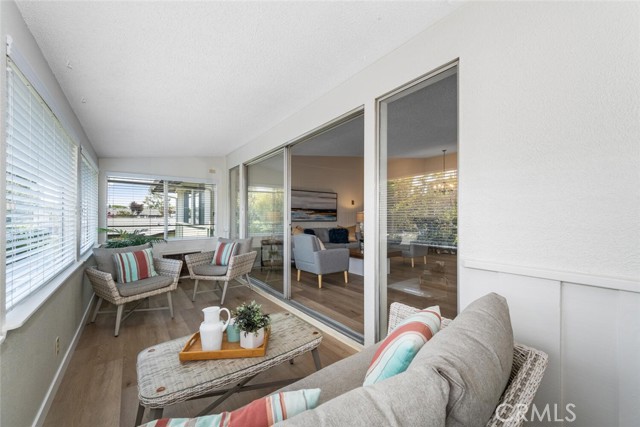 1930 St John Road, Seal Beach CA: https://media.crmls.org/medias/a2fbf195-535e-4352-b071-9c283e06767c.jpg