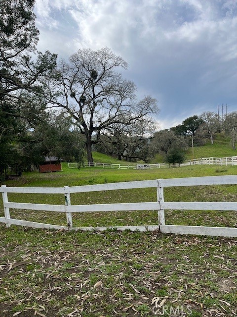 Detail Gallery Image 2 of 24 For 10905 Escondido, Atascadero,  CA 93422 - 3 Beds | 2 Baths