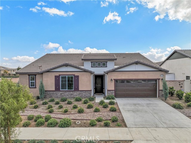 Detail Gallery Image 1 of 1 For 24249 Arroyo Dr, Menifee,  CA 92584 - 4 Beds | 3 Baths