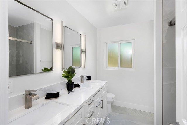 Detail Gallery Image 25 of 36 For 1219 N Raymond Ave, Fullerton,  CA 92831 - 4 Beds | 2/1 Baths