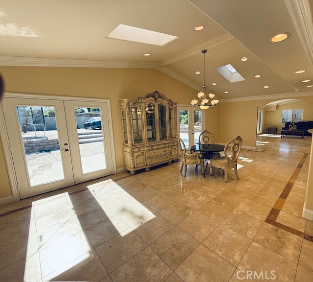 Detail Gallery Image 28 of 48 For 6201 Corbin Ave, Tarzana,  CA 91356 - 5 Beds | 4 Baths