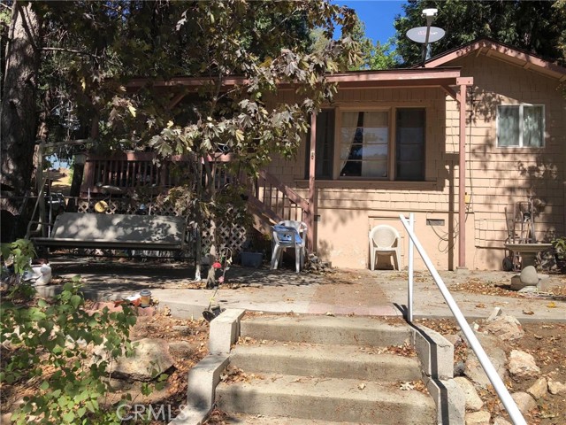 23792 Springwater, Crestline, CA 92325