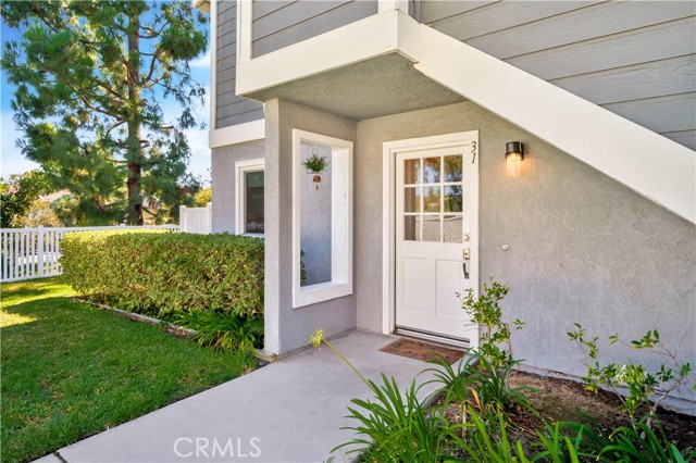 Detail Gallery Image 1 of 1 For 31 Rambling Ln, Aliso Viejo,  CA 92656 - 2 Beds | 2 Baths