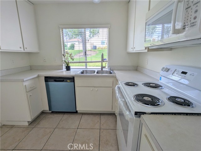 Image 9 of 22 For 2811 Lancewood Court