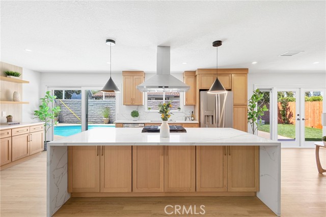 14681 Yorba Street, Tustin CA: https://media.crmls.org/medias/a2fe9fe1-4678-40d4-ab29-df1141864e80.jpg
