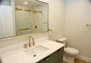 Detail Gallery Image 12 of 17 For 4675 Willis, Sherman Oaks,  CA 91403 - 2 Beds | 2 Baths