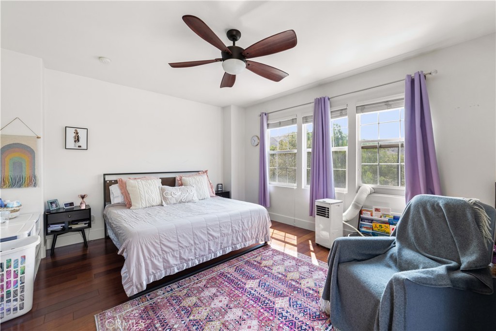 MLS #OC25181828 img 15