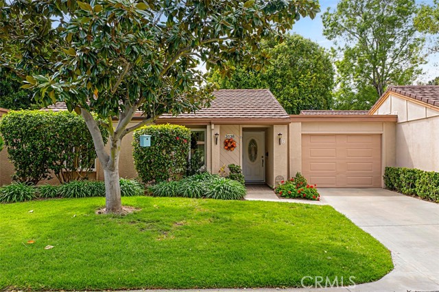 Detail Gallery Image 1 of 42 For 3138 via Vista #B,  Laguna Woods,  CA 92637 - 3 Beds | 2 Baths