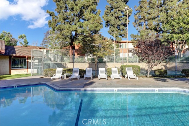 Detail Gallery Image 35 of 50 For 3723 Country Club Drive #9,  Long Beach,  CA 90807 - 3 Beds | 2 Baths