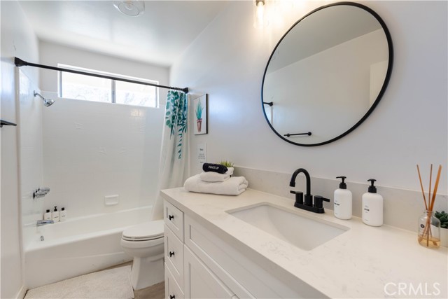 Detail Gallery Image 15 of 34 For 58387 Carlyle Dr, Yucca Valley,  CA 92284 - 3 Beds | 2/1 Baths