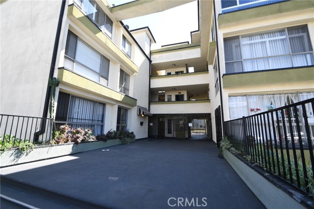 Detail Gallery Image 19 of 21 For 500 Evergreen St #103,  Inglewood,  CA 90302 - 2 Beds | 2 Baths