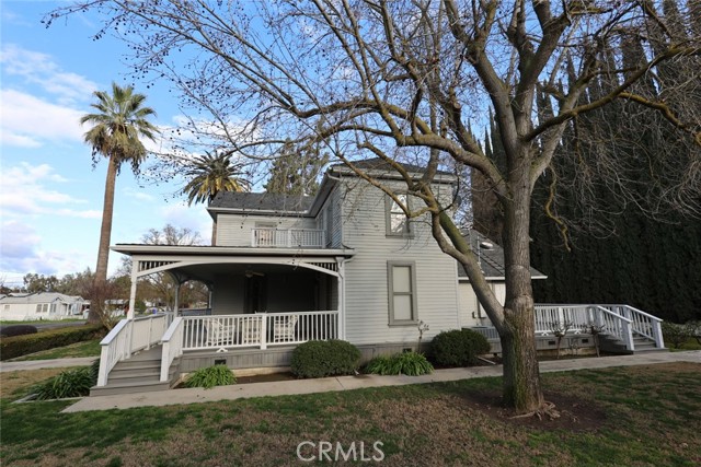 Detail Gallery Image 16 of 40 For 6375 E Murphy Ave, Laton,  CA 93242 - 5 Beds | 2/1 Baths