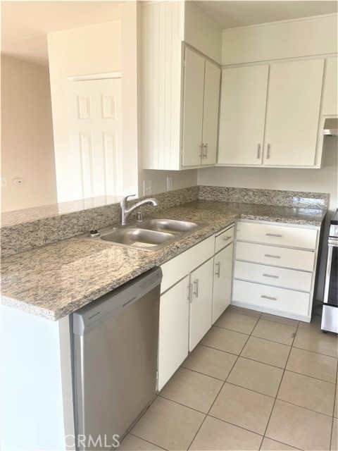 Detail Gallery Image 13 of 35 For 506 Avenida Victoria a,  San Clemente,  CA 92672 - 3 Beds | 2 Baths