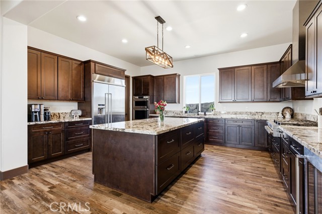 Detail Gallery Image 9 of 42 For 39472 Vista Del Bosque, Murrieta,  CA 92562 - 3 Beds | 2 Baths