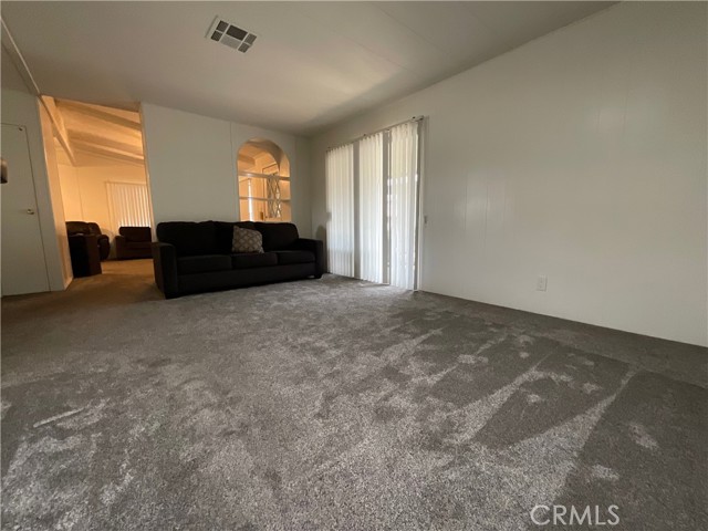Detail Gallery Image 11 of 34 For 11730 Whittier Blv. #47,  Whittier,  CA 90601 - 2 Beds | 2 Baths