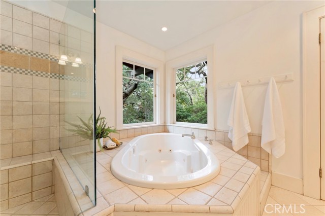 Detail Gallery Image 57 of 74 For 354 N Canon Ave, Sierra Madre,  CA 91024 - 4 Beds | 3/1 Baths