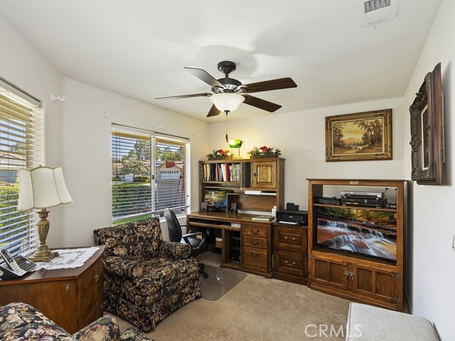 Detail Gallery Image 9 of 36 For 40053 Corte Lorca, Murrieta,  CA 92562 - 3 Beds | 2 Baths