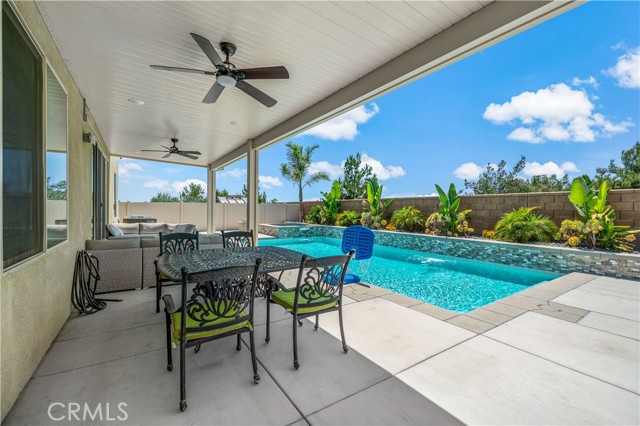 Detail Gallery Image 48 of 72 For 34171 Willow Stone St, Murrieta,  CA 92563 - 5 Beds | 3 Baths