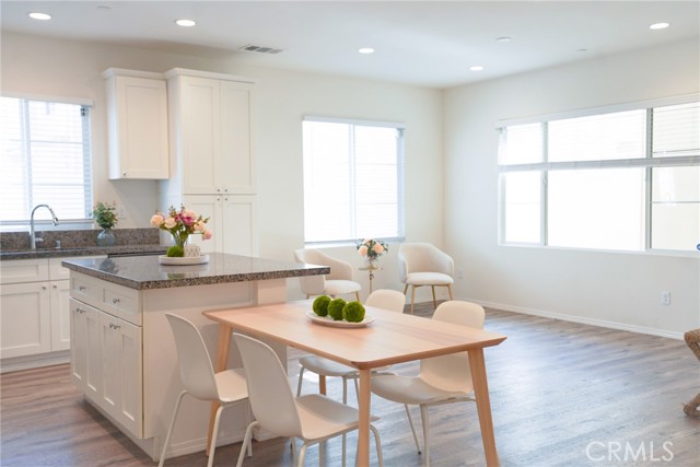 Detail Gallery Image 3 of 29 For 273 S Vermont Ave, Glendora,  CA 91741 - 3 Beds | 3 Baths