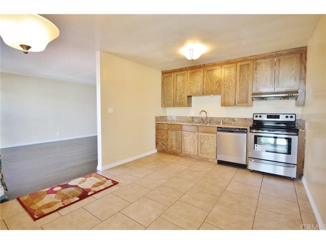 Detail Gallery Image 6 of 20 For 9070 Huntington Dr #19,  San Gabriel,  CA 91775 - 2 Beds | 2 Baths