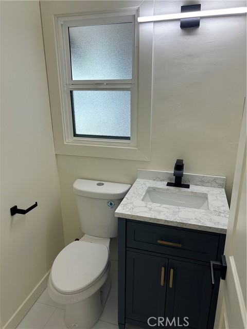 1102 Maxfield Street, Torrance CA: https://media.crmls.org/medias/a3067528-d05c-449a-af98-46583d0519f7.jpg