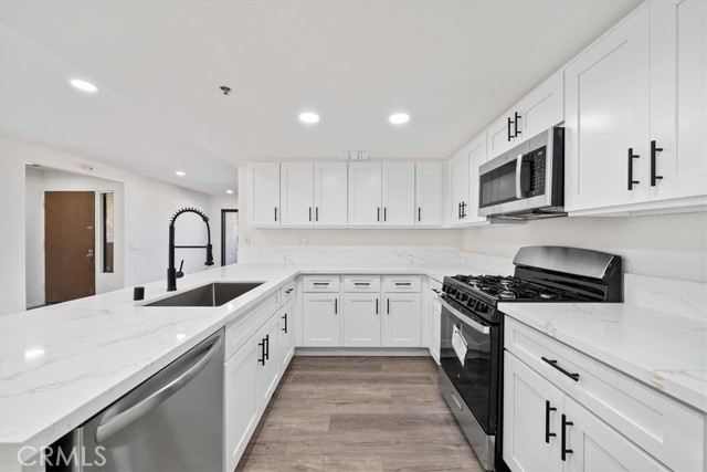 Detail Gallery Image 6 of 19 For 200 E Racquet Club #72,  Palm Springs,  CA 92262 - 2 Beds | 2 Baths