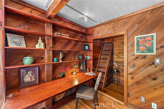 29772 Silverado Canyon Road, Silverado Canyon CA: https://media.crmls.org/medias/a3077fe2-7b50-4304-b7f6-d1cb8b3e550a.jpg