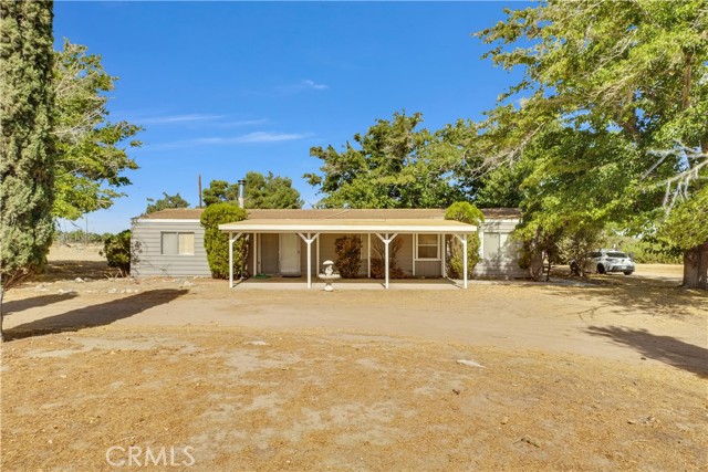 Detail Gallery Image 1 of 25 For 5150 Yucca Terrace Rd, Phelan,  CA 92371 - 4 Beds | 3 Baths