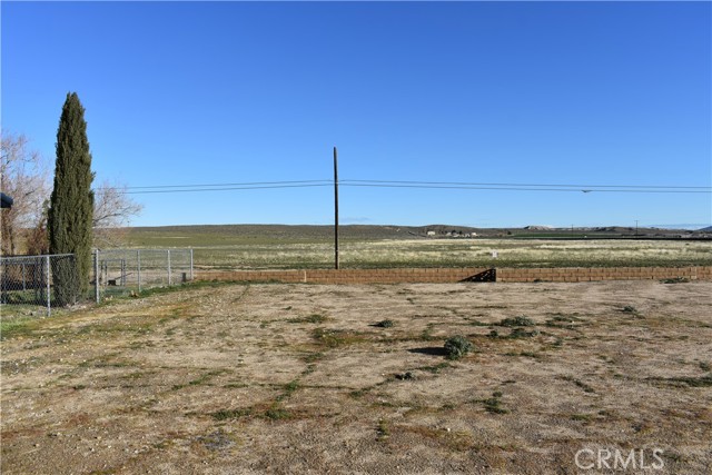 Detail Gallery Image 12 of 22 For 15224 Tournament Drive, Helendale,  CA 92342 - – Beds | – Baths