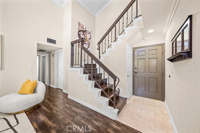 2 Bed Home for Sale in Studio City, California