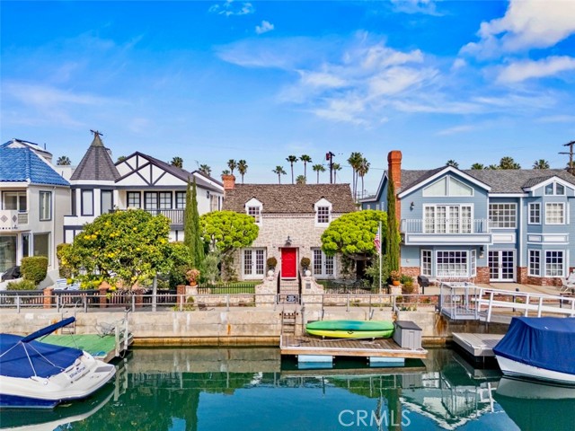 Detail Gallery Image 57 of 59 For 89 Rivo Alto Canal, Long Beach,  CA 90803 - 5 Beds | 3/1 Baths