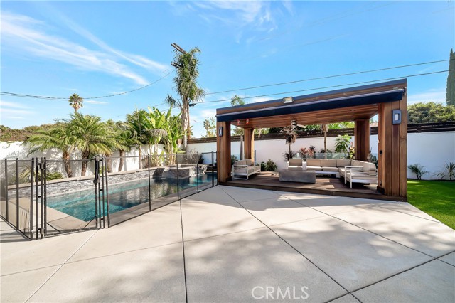 5622 Katherine, Sherman Oaks CA: https://media.crmls.org/medias/a30c2f7c-77b5-4174-833c-abc3f1d141e7.jpg
