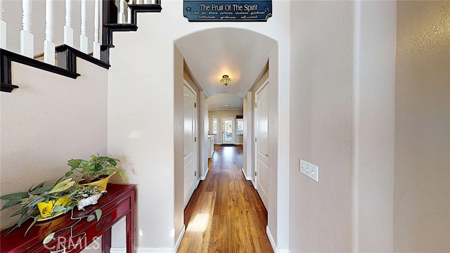 223 Vintage Drive, Turlock CA: https://media.crmls.org/medias/a30cdd59-3123-4d59-a232-a28796b519b8.jpg