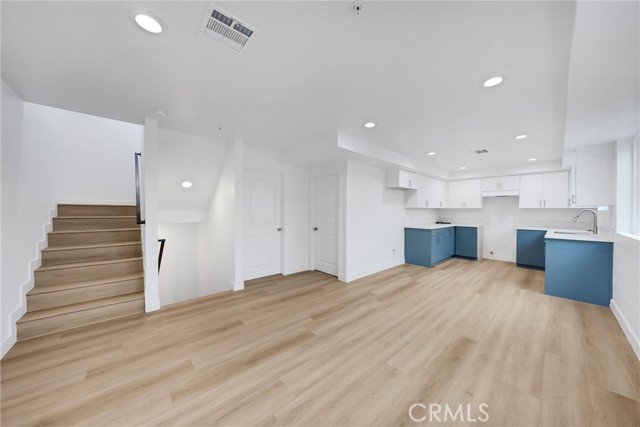 Image 9 of 62 For 3549 4th Street