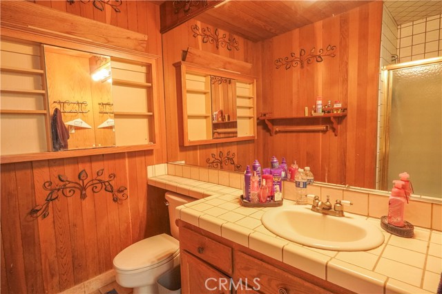 14415 Erie, Apple Valley CA: https://media.crmls.org/medias/a30d57d4-97e5-4859-bf5b-1bb28746097f.jpg